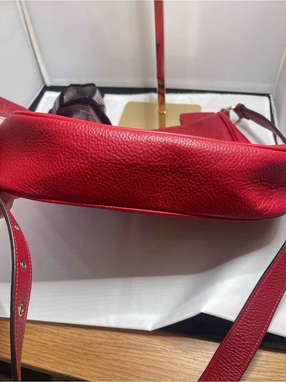 Coach Ellie File Bag in Red Pebbled Leather (C1648) - Picture 9 of 9